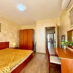 Appartement Bratanov Ashton Hall *